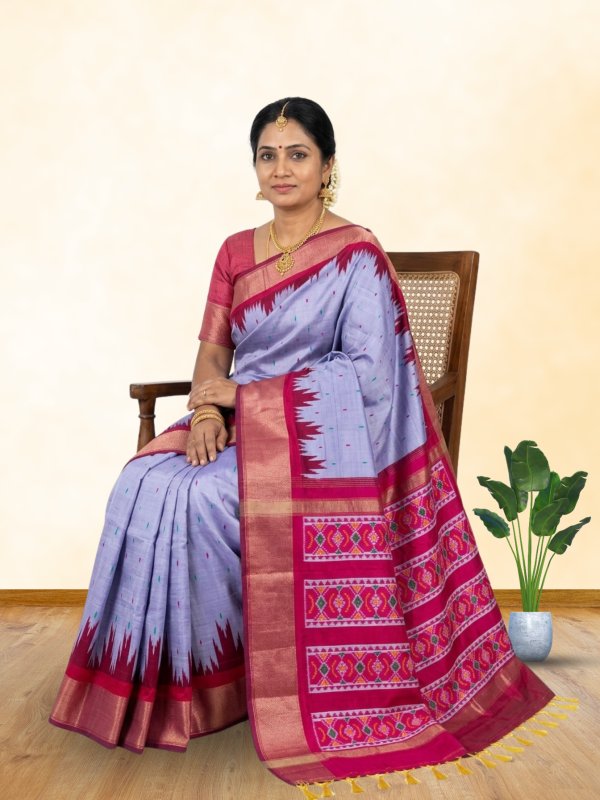Grey red handloom pochampally silk saree